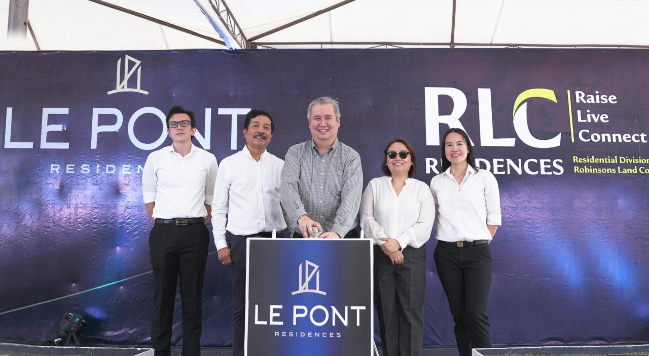 RLC Residences tops off Le Pont 